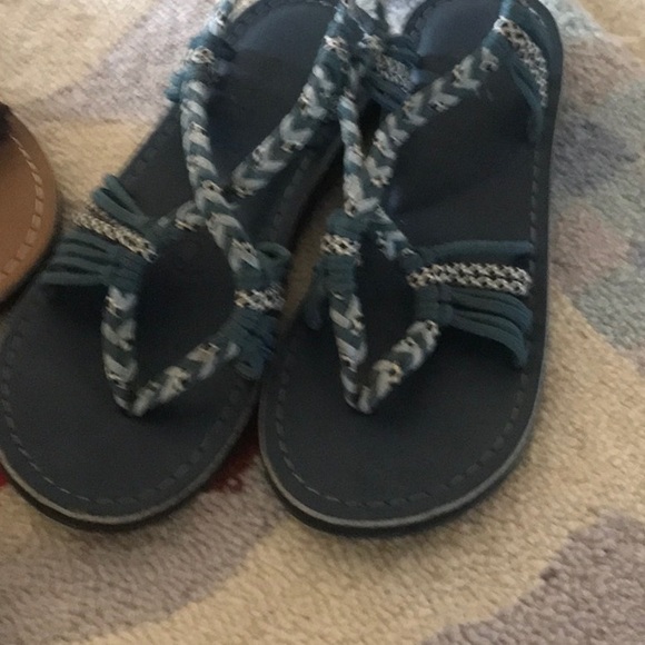 Multi-colors - Picture 3 of 6